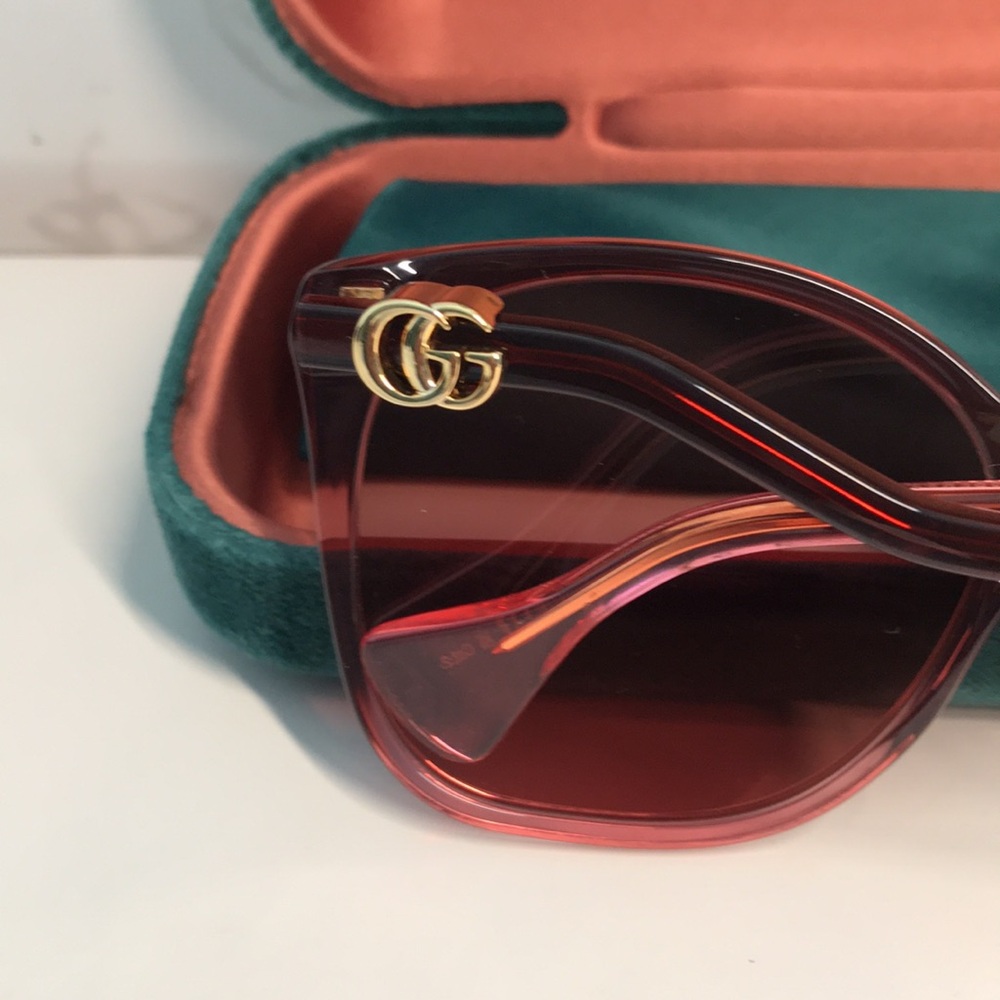New ✨ Authentic Gucci GG1010S 004 Oversized Cat-Eye Sunglasses ✨ - Picture 12 of 13
